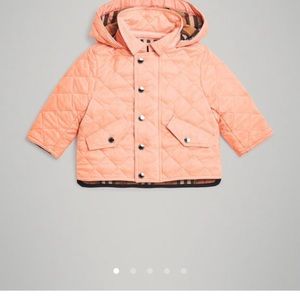 Meet your Posher, Cece